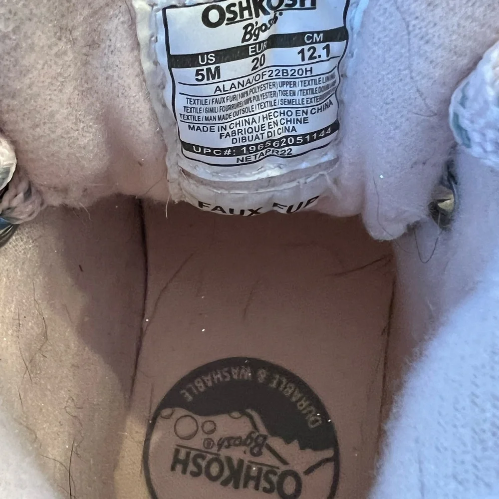 Baby Oshkosh‎ boots